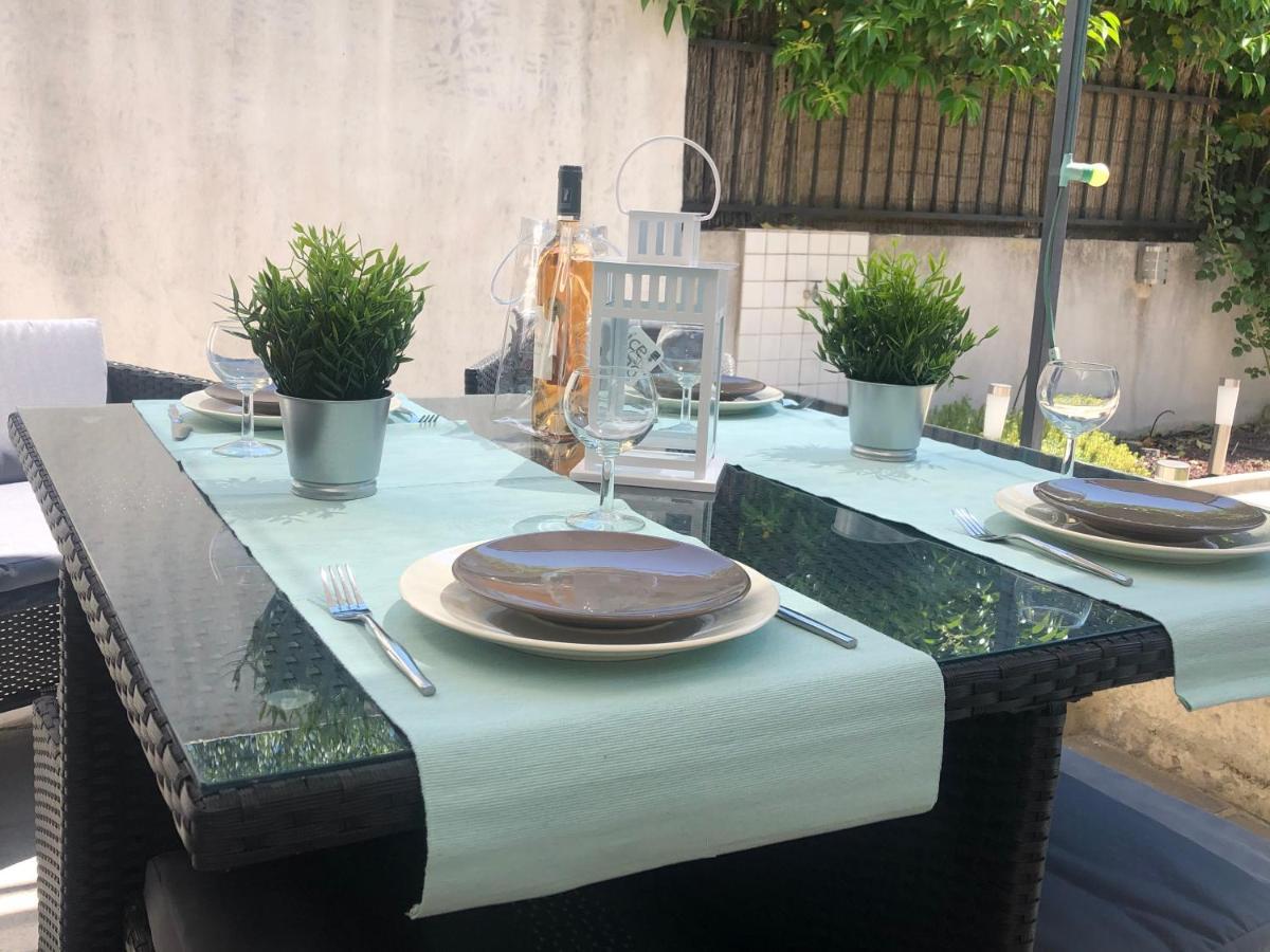 Maison Tendance Avec Jardin, Centre Village, Alpilles, Familles Eyragues Экстерьер фото