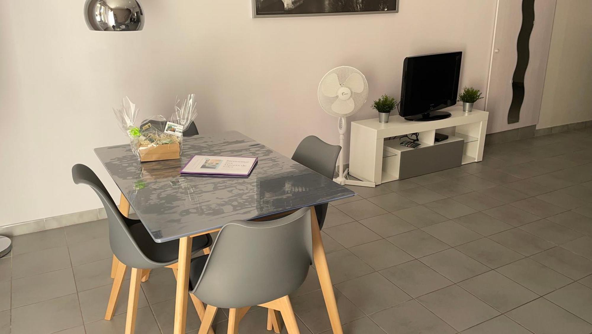 Maison Tendance Avec Jardin, Centre Village, Alpilles, Familles Eyragues Экстерьер фото